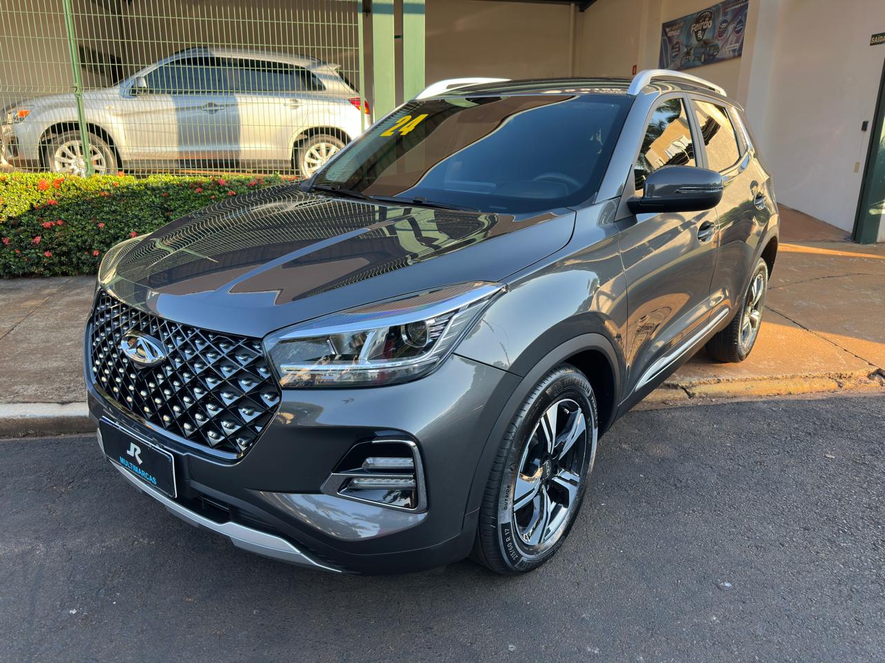 Fotos JR Multimarcas Jaboticabal