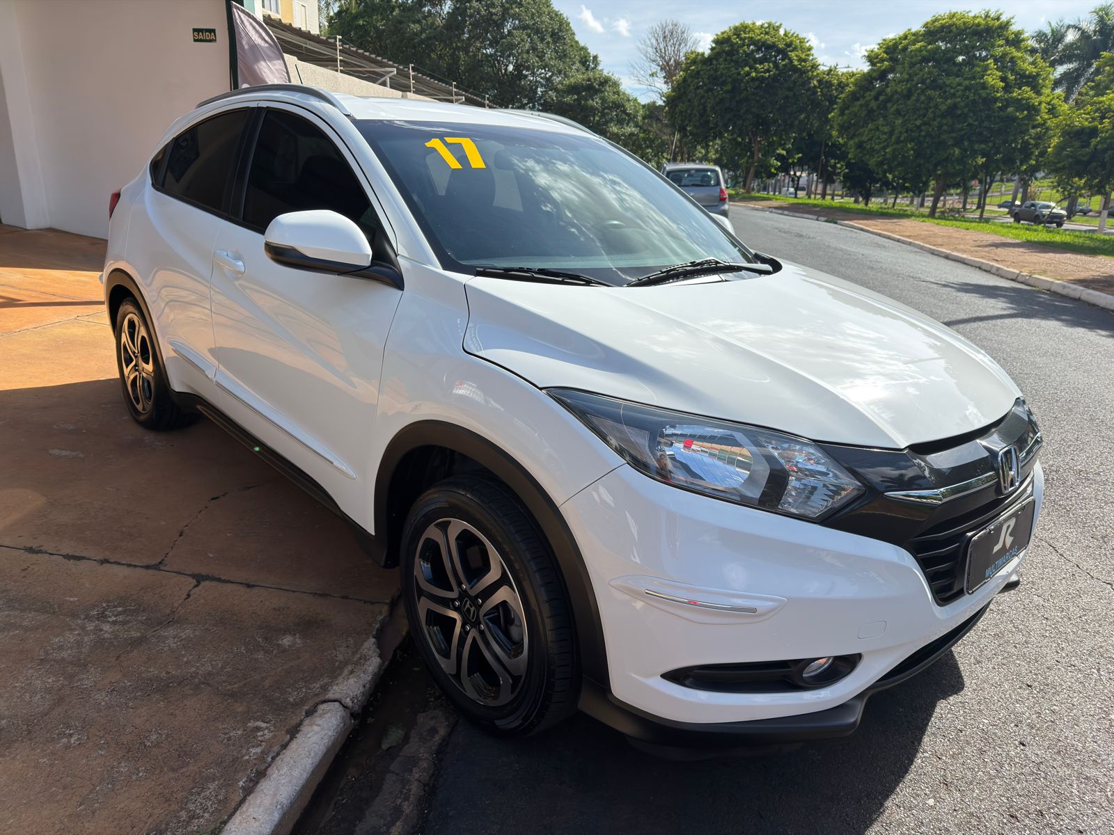 Fotos JR Multimarcas Jaboticabal