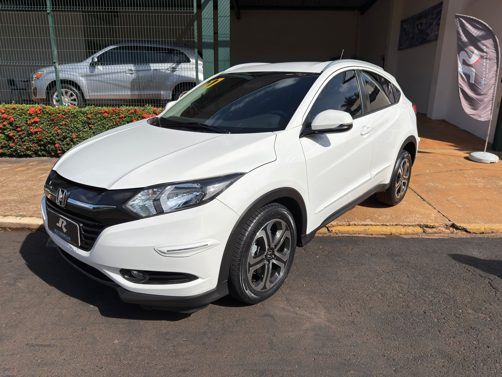 Fotos JR Multimarcas Jaboticabal