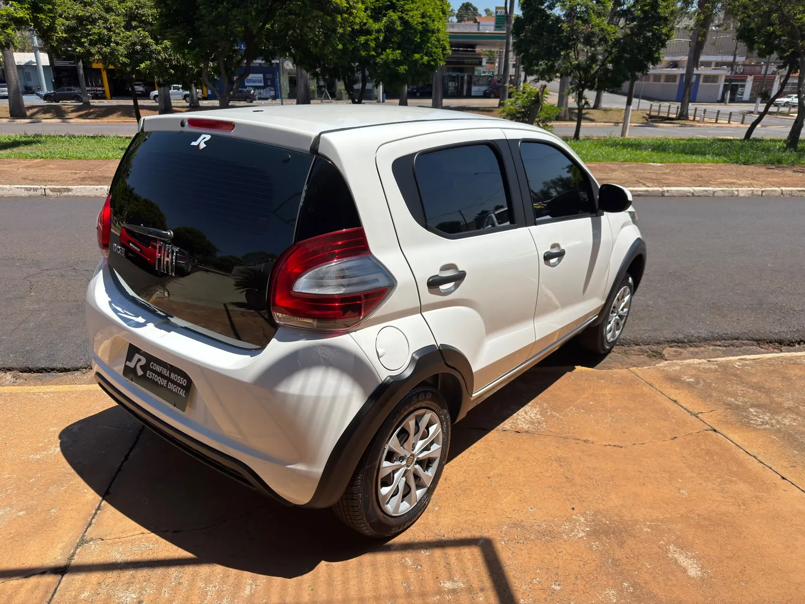 Fiat Mobi 2023 — foto 6
