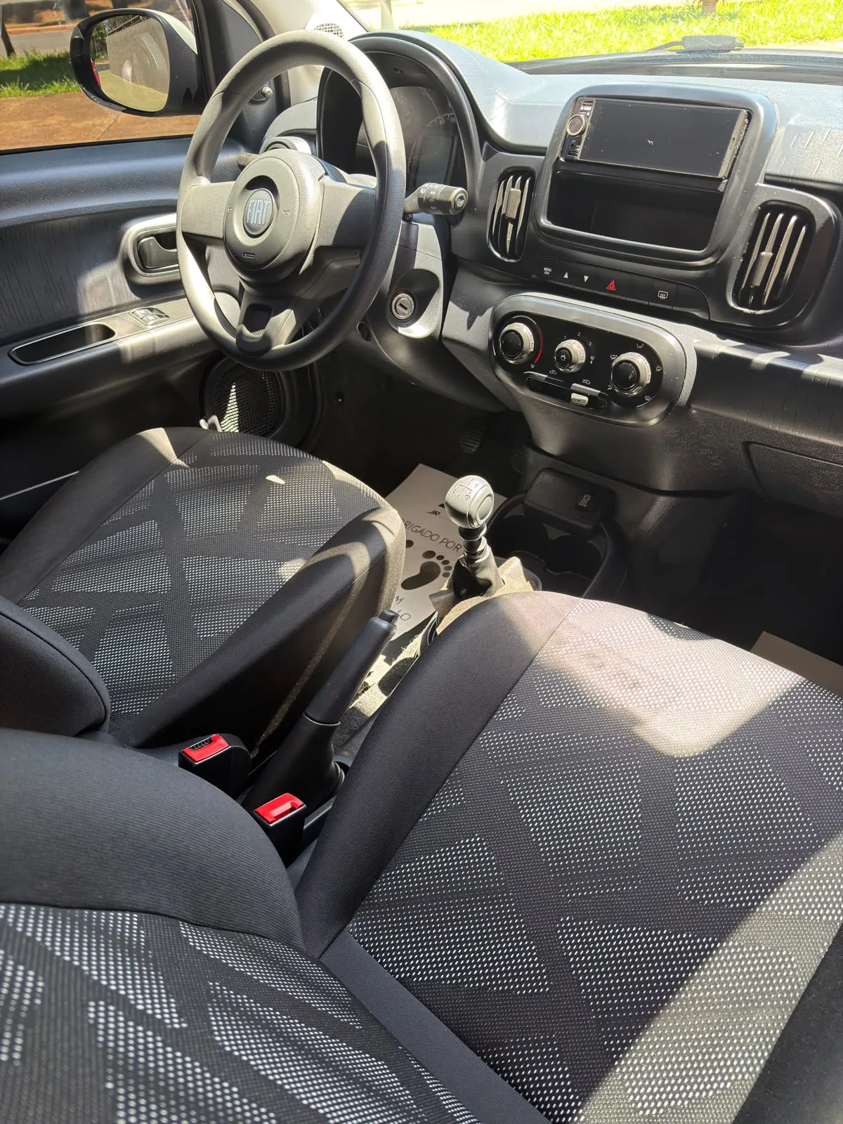 Fiat Mobi 2023 — foto 9