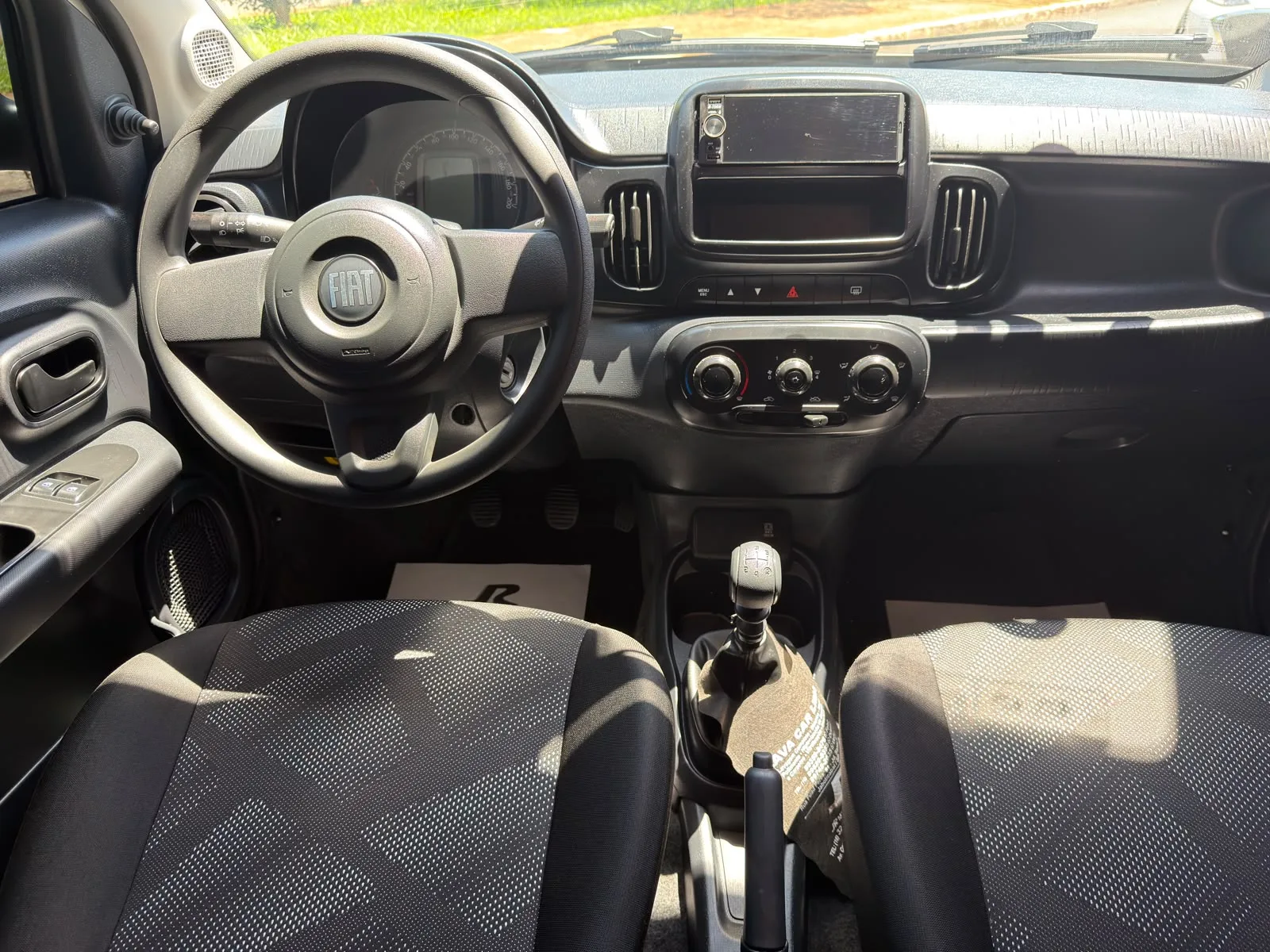 Fiat Mobi 2023 — foto 10
